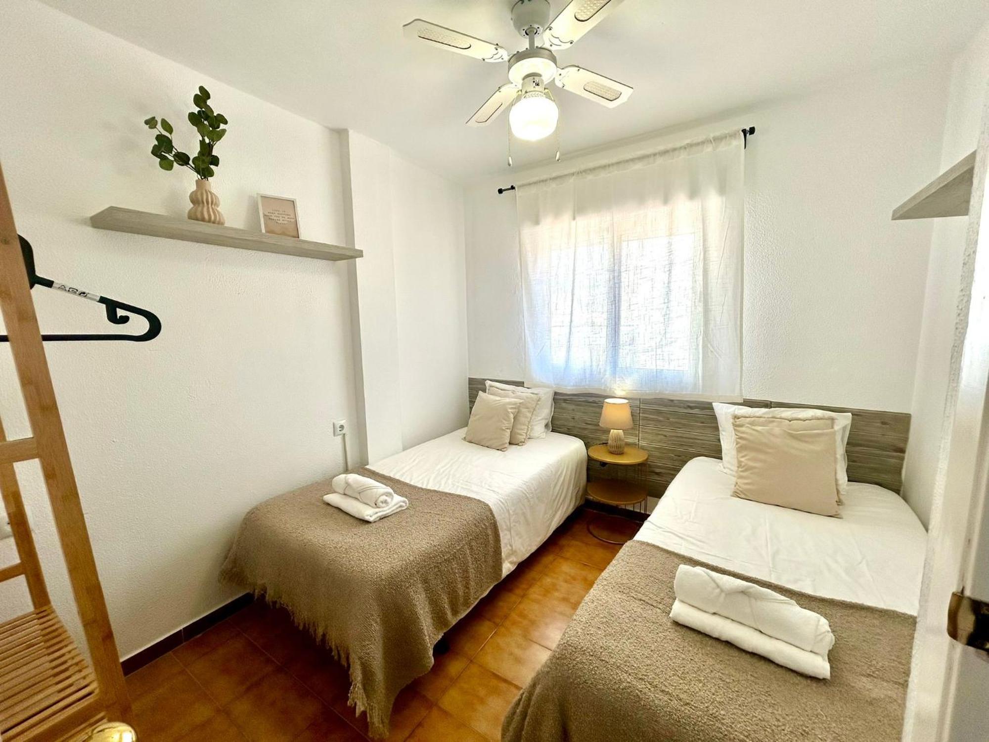 Gatu Villa Mar "Preferente Para Mayores De 25 Anos Y Familias " El Puerto de Santa Maria Ngoại thất bức ảnh